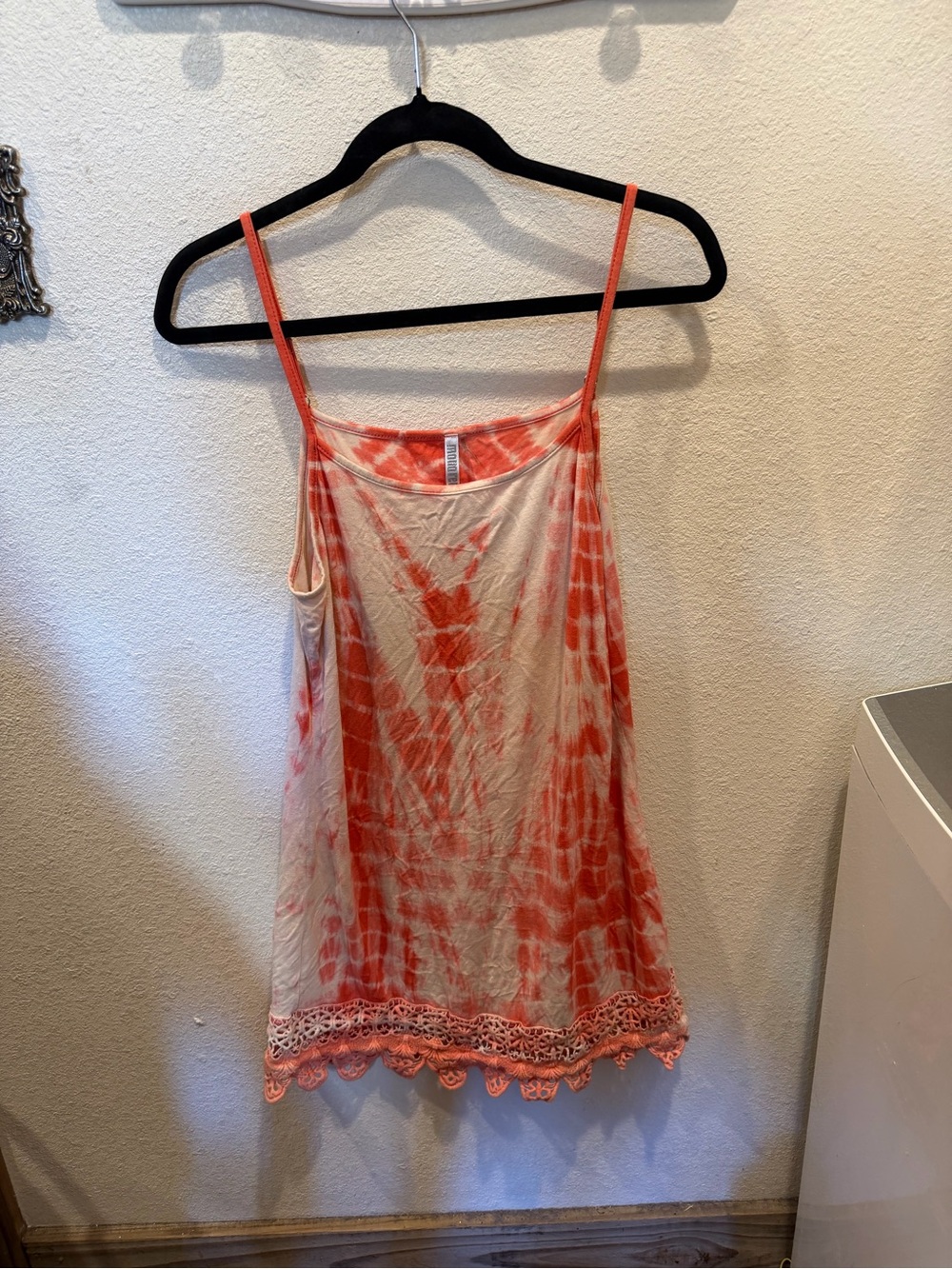 Women’s Coral Tie-Dye Lace-Hem Boho Dress